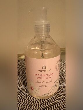 Thymes Magnolia Willow Hand Wash - Pink